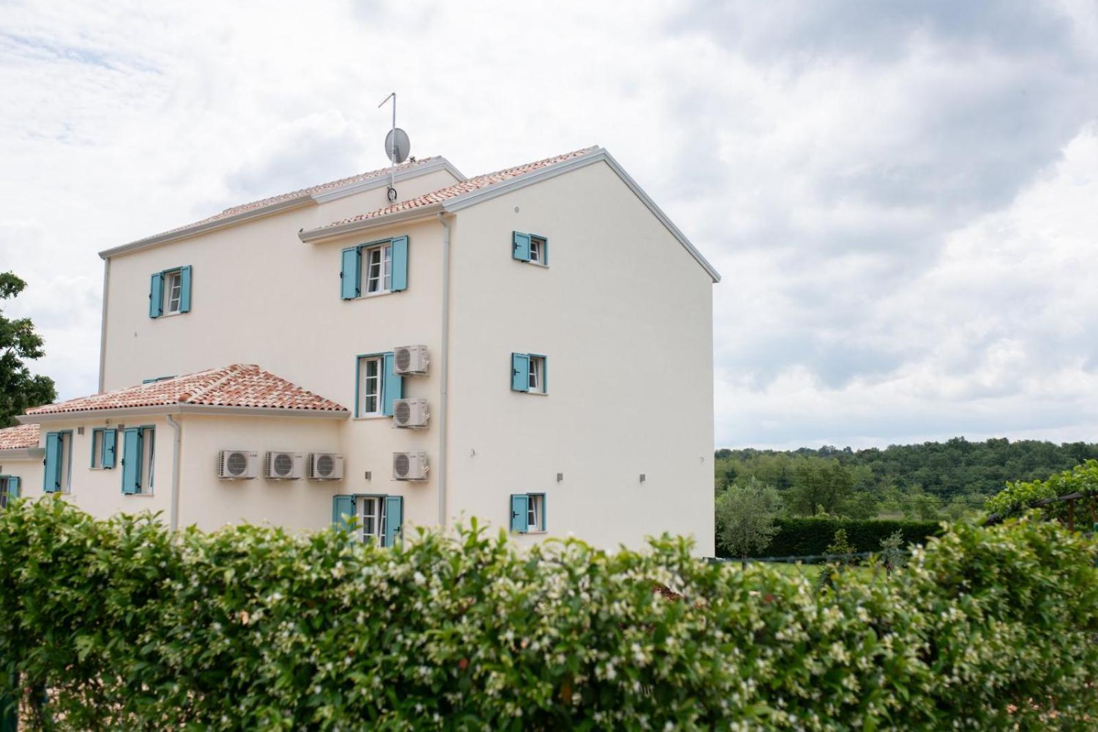 Villa Emilia 2 Umago Exterior foto